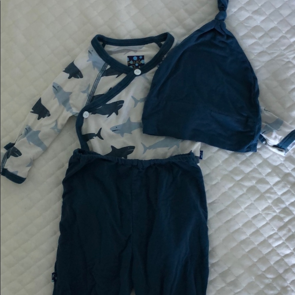 KicKee Pants 3-6 month outfit with box